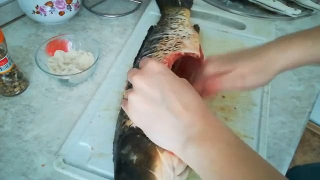 Рыба запечённая в духовке ?? Сазан смотреть онлайн