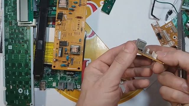 ВИДИМОЕ ЗОЛОТО И СЕРЕБРО В МФУ PANASONIC KX-MB763! смотреть онлайн