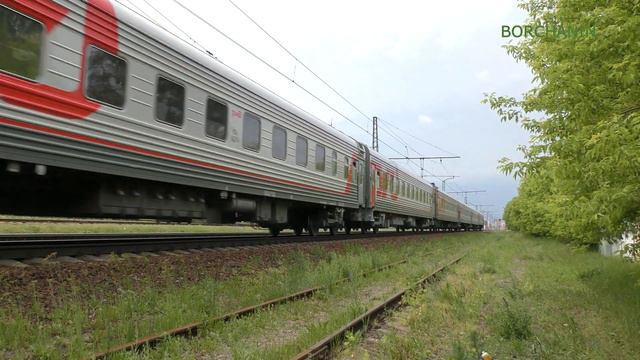 [МСК-ПАСС-КУРСКАЯ] ПЕРЕД ГРОЗОЙ ЧС7-070 С ПАССАЖИРСКИМ ПОЕЗДОМ / CHS7 TRAIN смотреть онлайн