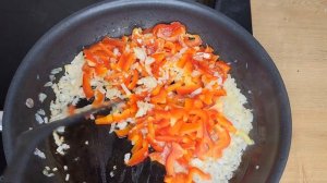 A simple recipe from Asian cuisine. Rice with shrimp in Thai.