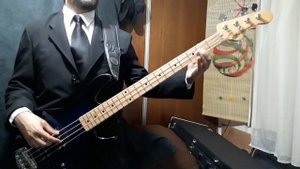 Bass cover: The Zombies - She's Not There
