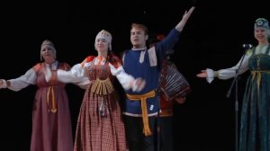 Хоровод круглый год. Фольклорный коллектив "Воробейка".