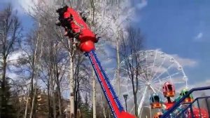 Аттракцион "Бумеранг" в парке аттракционов "Луки Парк"