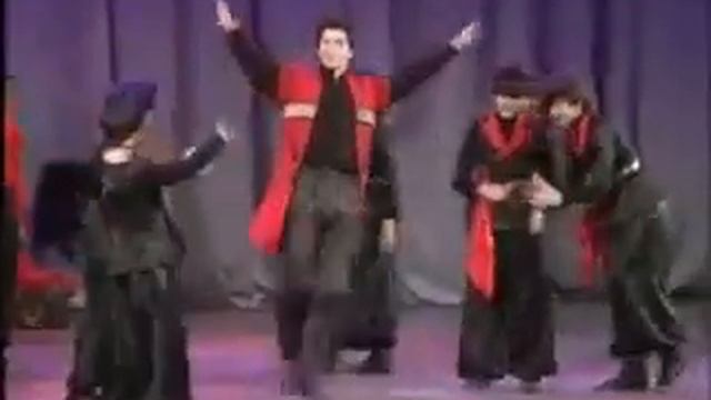 Кинто Танец тифлисских армян Чеченский ансамбль Зия смотреть онлайн