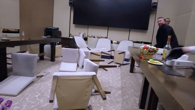 BURITO X USTINOVA - FamilyVlog #1 | Гастроли в Ялту, встреча 2023 года | смотреть онлайн