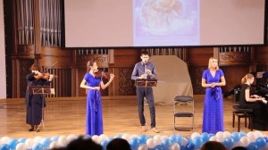 Романс "Над окошком месяц"