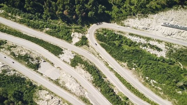 БЕЛОКУРИХА 2, СЕРПАНТИН, красивые места Алтая. Аэросъемка смотреть онлайн