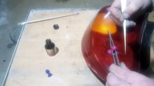 Ремонт автомобильного фонаря