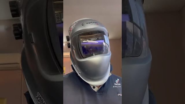 Я не знаю что такое хамелеон. смотреть онлайн