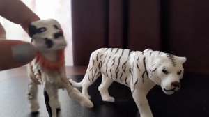 моя новиночка ( фигурка тигра)