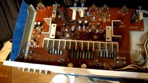 Хрипят регуляторы громкости и тембр блока усилителя SANYO JA 220. Профилактика.