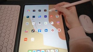 what’s on my iPad Pro 2020 12.9 inch (productivity, creativity, & organization) ?