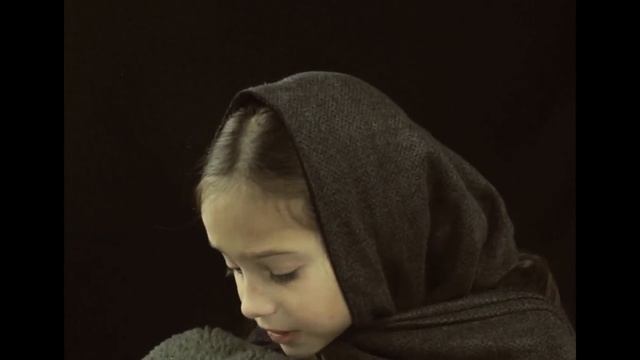 ОБОРВАННОГО МИШКУ УТЕШАЛА | Лора Тасси (читает София Грузенко)