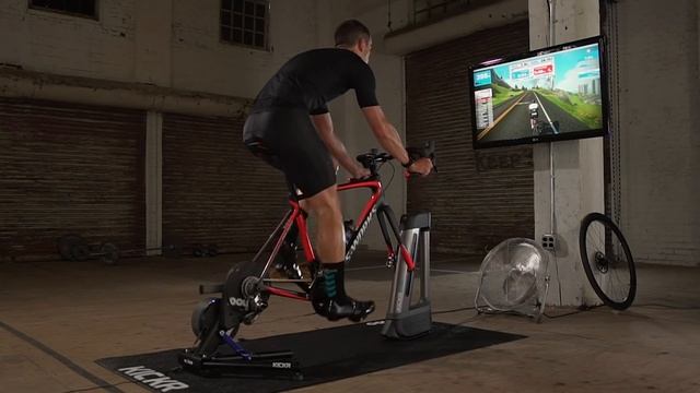 KICKR CLIMB Indoor Grade Simulator смотреть онлайн