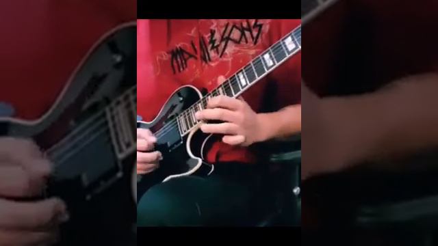 EPIPHONE LES PAUL CUSTOM PROPHECY PLUS DEMO смотреть онлайн