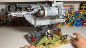 ПОДСТАВКА ДЛЯ КОРАБЛЯ ЛЕЗВИЕ БРИТВЫ ПО СЕРИАЛУ МАНДАЛОРЕЦ / Лего / Lego