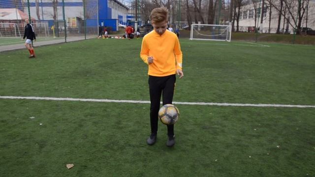 ФК Штутгарт. Как научиться финтить в футболе? смотреть онлайн