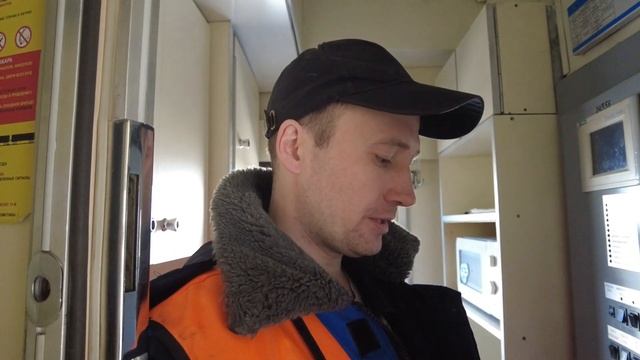 РЖД-Формируем снова поезд 220 Пермь-Новый Уренгой, а так же поезд 325, и прицепки к 73 составу. смотреть онлайн