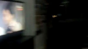 Подсматриваю за сестрой!!