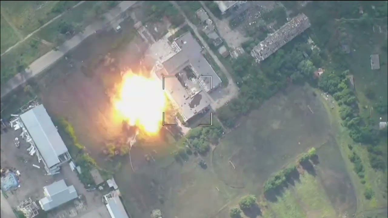 Второй удар с применением ФАБ-3000 с УМПК. смотреть онлайн