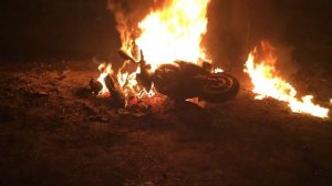 Сжигаем скутер !