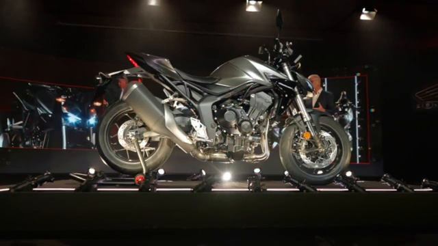Honda CB1000 Hornet 2024 - EICMA 2023 смотреть онлайн