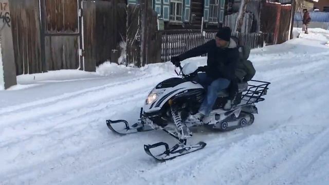 Снегоход SnowFox 200 смотреть онлайн