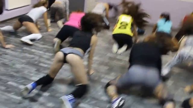 TWERK BOOTY DANCE Мастер Класс #Twerkinson в Тюмен смотреть онлайн