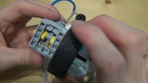 Пневматический двигатель. Начало. Lego pneumatic engine from lego fake engine. The beginning