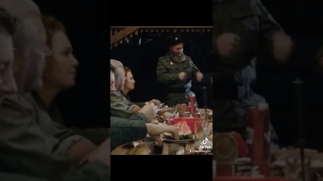 С наступающим праздником победы! смотреть онлайн