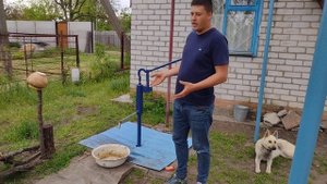 как закачать воду в колонку из скважины-как запустить колонку