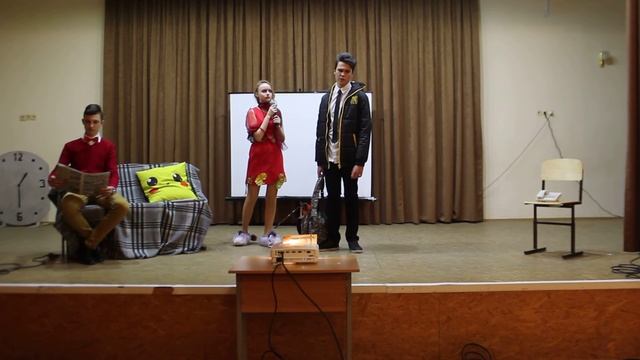 Осенний бал 2016  - 10 А  - ЛУЧШАЯ Супер сценка  - Семейные будни