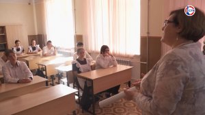 «Разговоры о важном» в школах Севастополя посвятили 30-летию избирательной комиссии