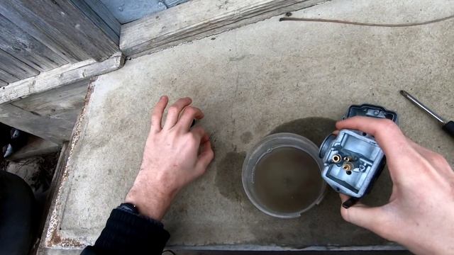 САМАЯ БЫСТРАЯ ЧИСТКА КАРБЮРАТОРА МОПЕДА АЛЬФА смотреть онлайн