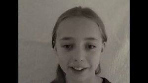 Отец записывал видео про дочь 14 лет.