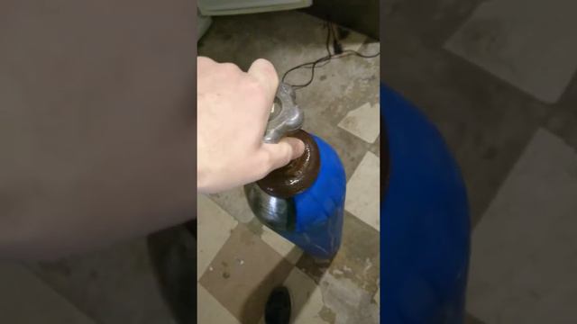 Внимание!!! Обязательно закрепите кислородный балон. смотреть онлайн