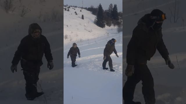 На снегоходах по достопремечательностям смотреть онлайн