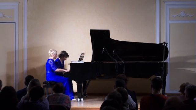 Фортепианный дуэт Парафраз - Ф.Шуберт - Вариации на песню 'Форель' смотреть онлайн