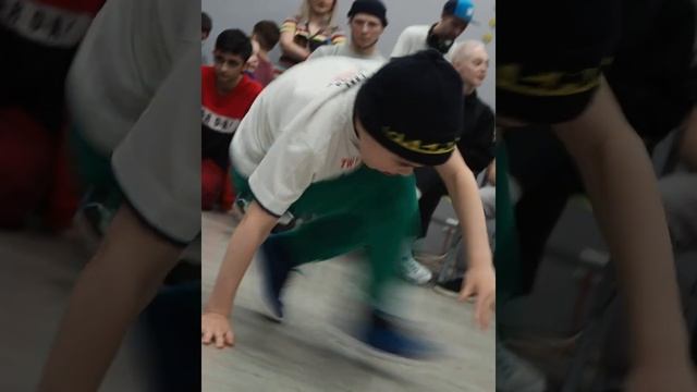 СЛОЕНЫЙ ПИРОГ 2021 весна смотреть онлайн