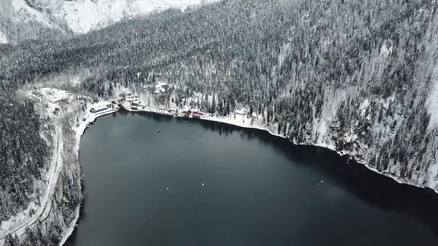 Озеро Рица. Абхазия [февраль 2021]