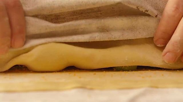 Как приготовить штрудель Грушевый штрудель рецепт