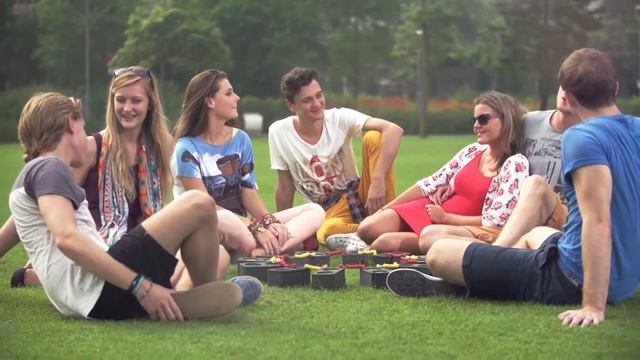 Портативная колонка Philips SB5200 смотреть онлайн