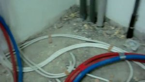 Как сделать коллекторное отопление в квартире. Установка радиаторов отоления.