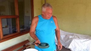 Приготовление сахарного сиропа для пчел. Подкормка поздних отводков.