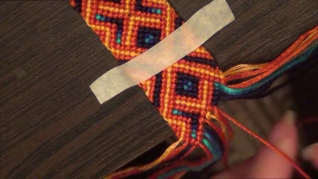 Процесс плетения фенечки от начала до конца. Нина Пилипенко
