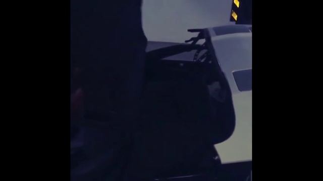VIDEO+FOTO - NUEVO CARRO DE MOZART LA PARA (AUDI R8 SPYDER)