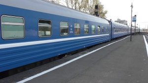 Поезд Брест – Санкт-Петербург. 18 вагонов еле поместились. Витебский вокзал СПБ