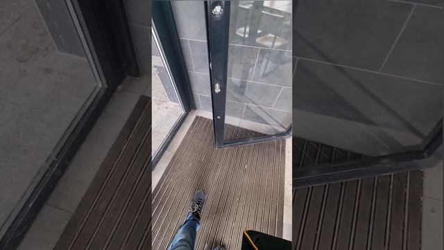 🔧 Восстановление безупречности: результаты замены стекла в двери 🔧8-929-727-6000
