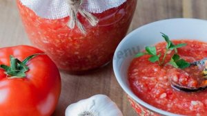 Хреновая закуска из помидор с хреном и чесноком на зиму