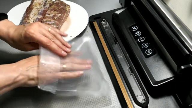 Dehydrator - Bacon homemade. Simple and easy recipe.